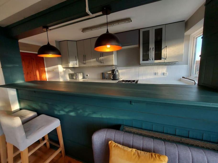 2 Bed Flat, Bounds Green, Piccadilly Line, London N11 Exterior photo